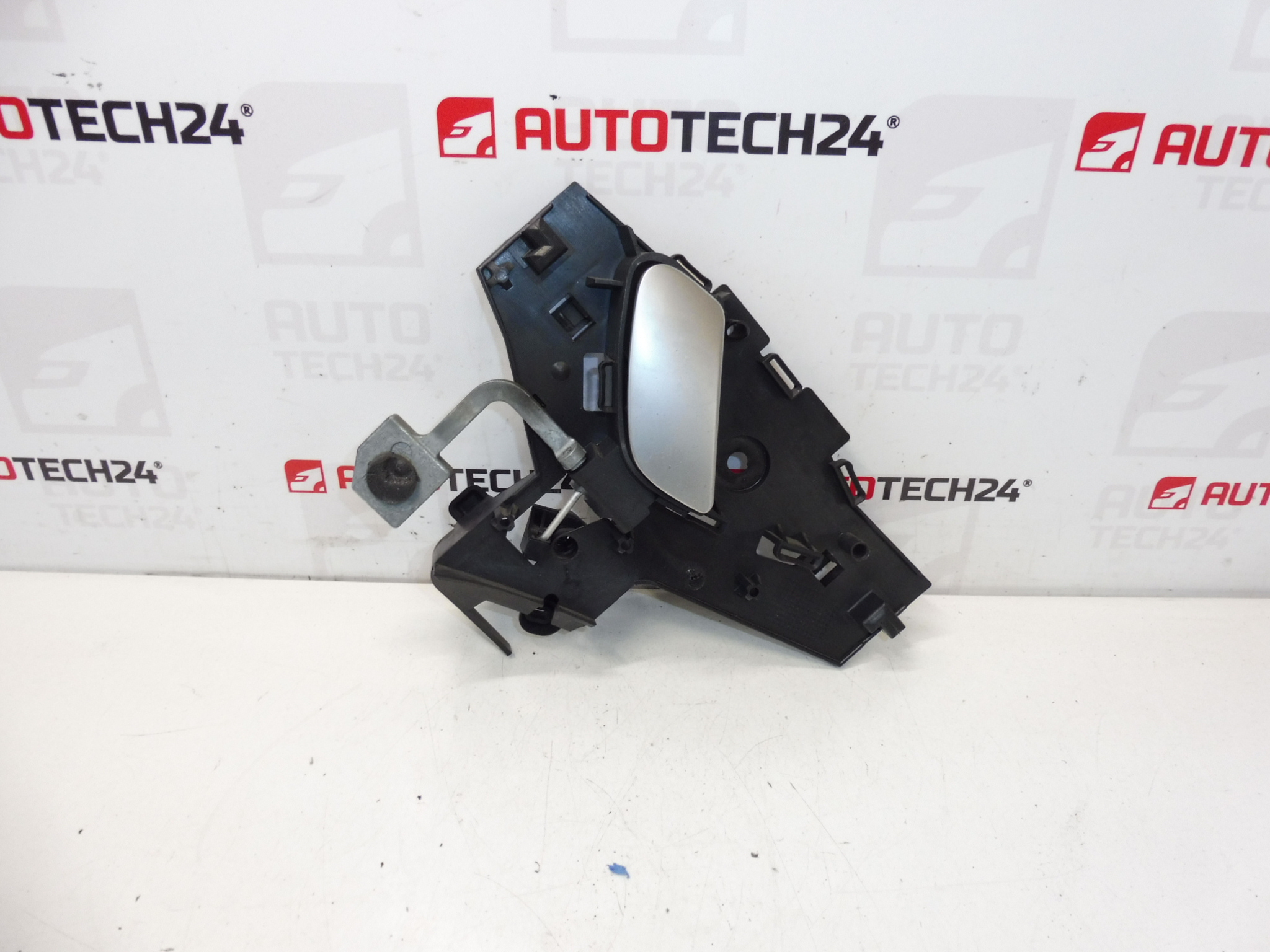 Oikean etuoven sisäkahva Citroën C5 I ja II 9649218377 9143H8