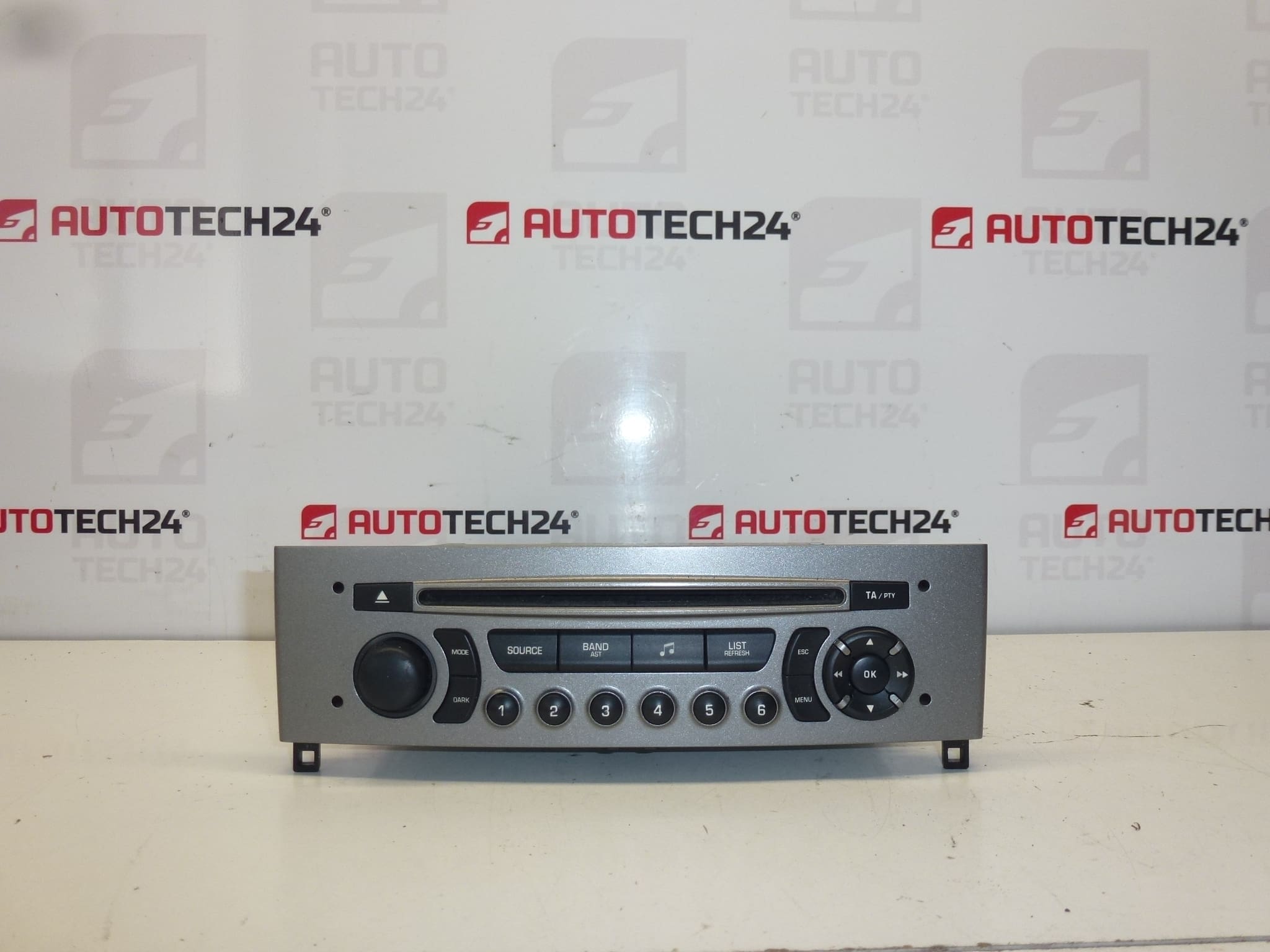 CD-autoradio Continental RD4N1M Peugeot 308 96662671XH 6574QR