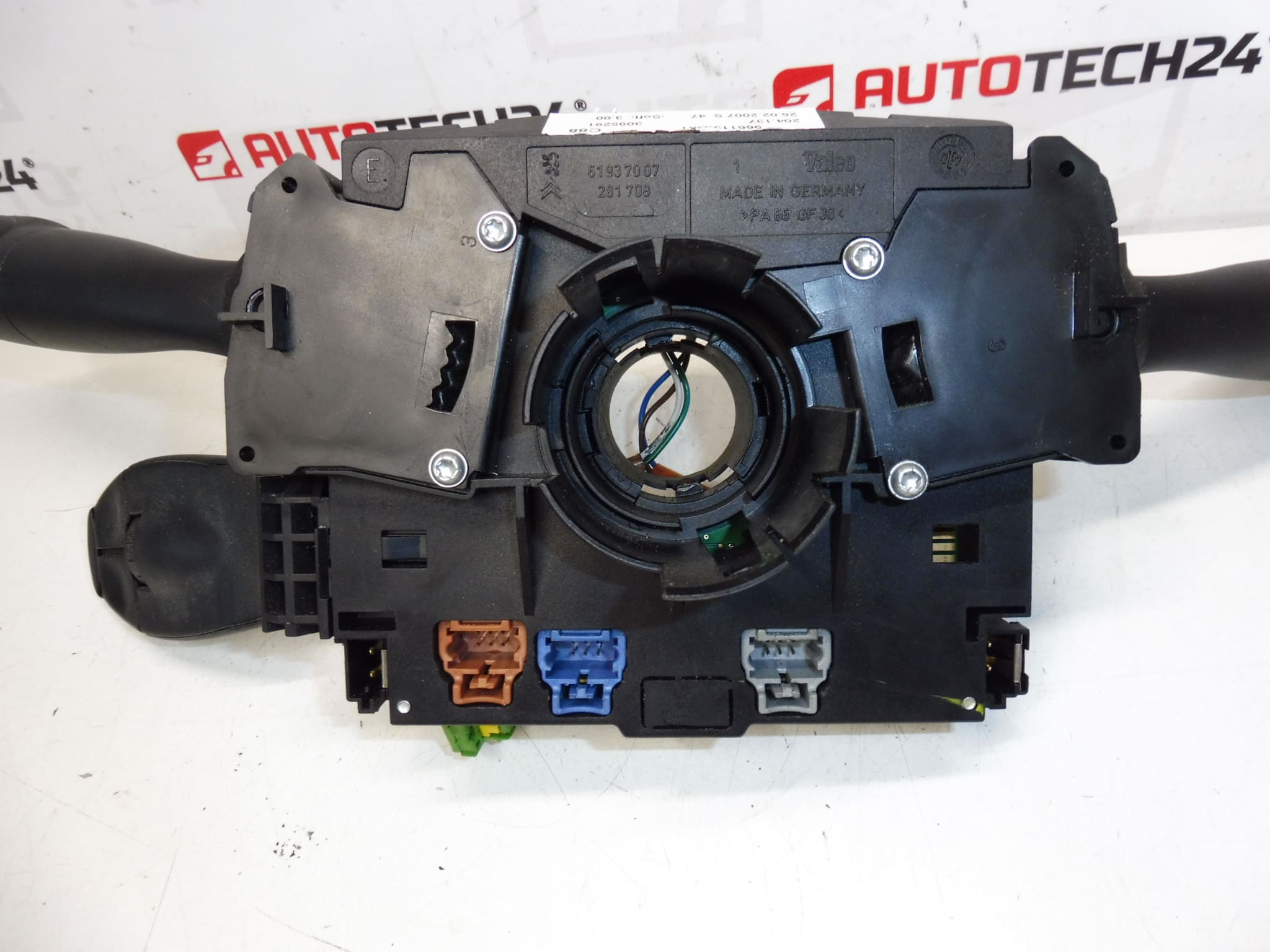 Ohjauspyörän alapuolinen suojakansi, kuljettajan puoli – Citroën C6 / Peugeot 407, osanumero 96611306XT 6242T1 - Image 2