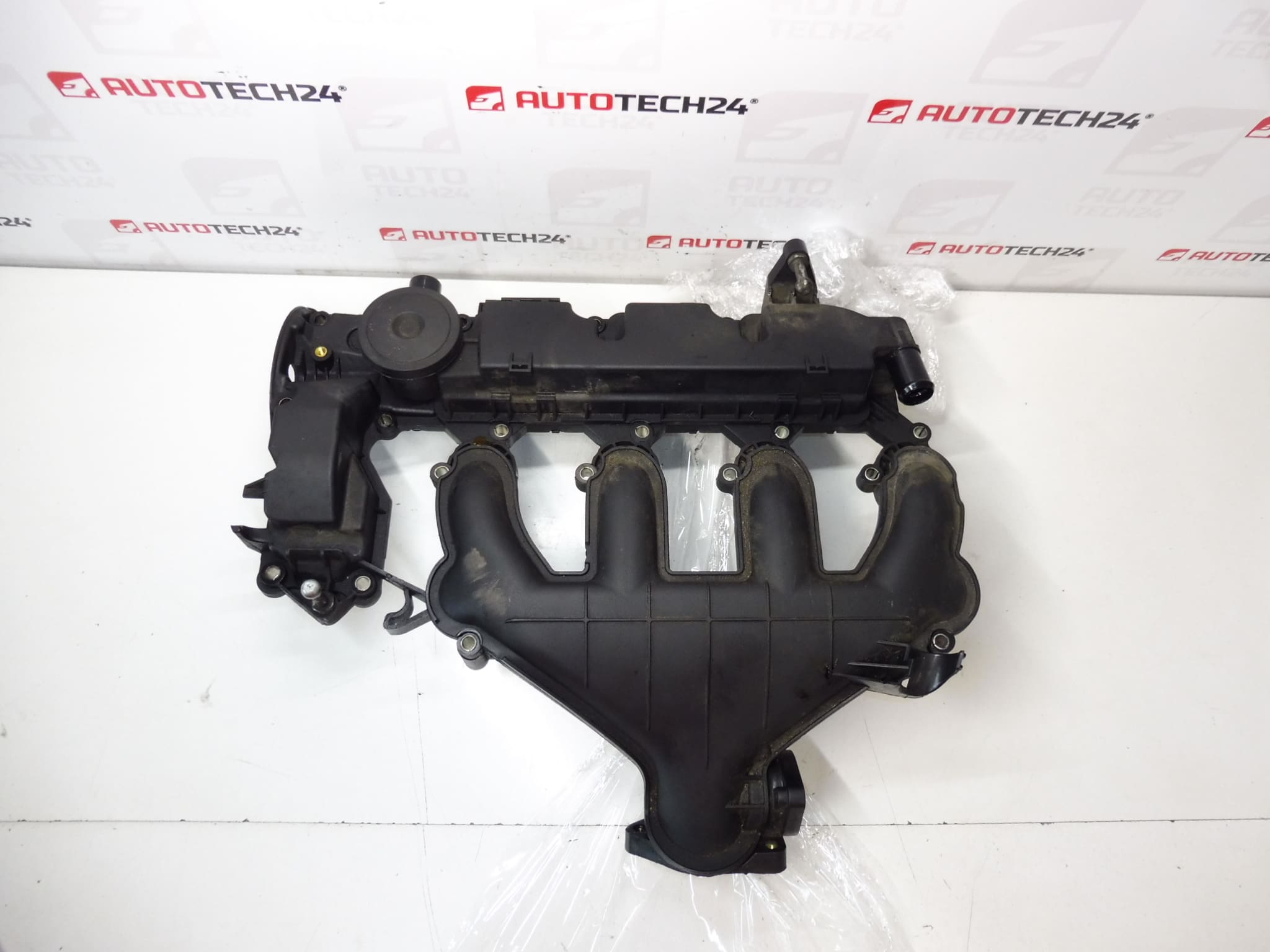 Sylinterin pään kansi 2