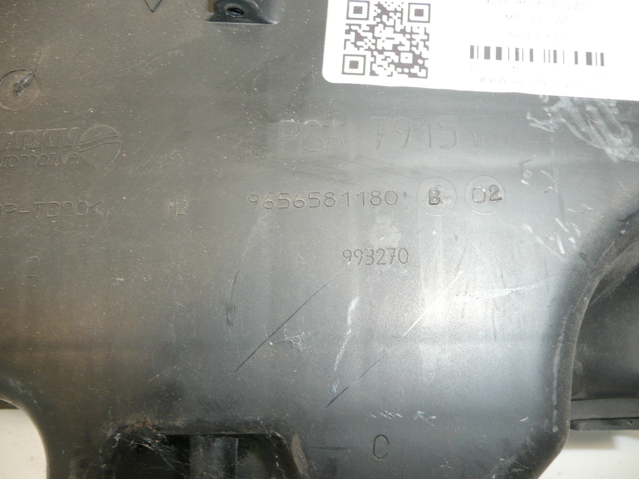 Suodatinlaatikko Citroën Peugeot 1.6 HDI 9649899680 1420R7