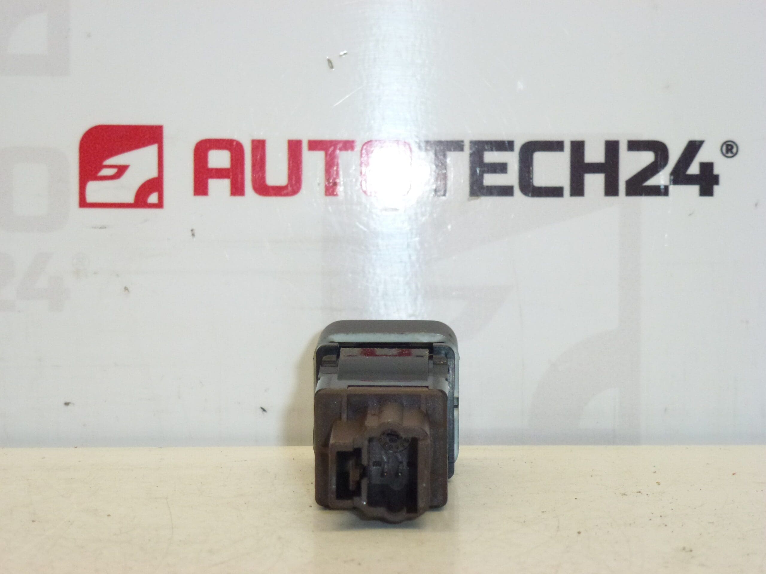 Matkustajan turvatyynyn kytkin Citroën Peugeot 96404548XT 96404548ZL 8216S3 - Image 2