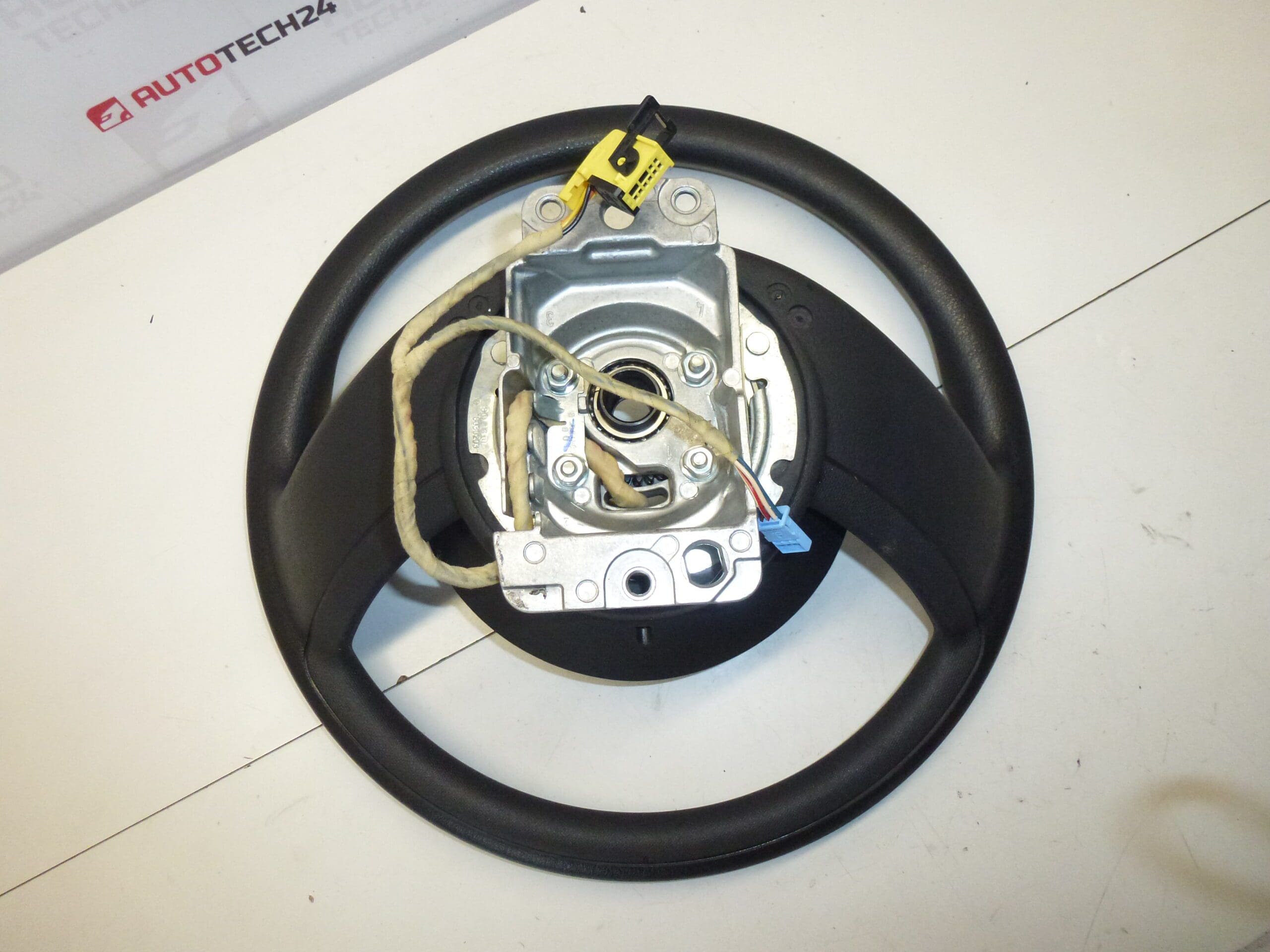 Ohjauspyörä Citroën C4 96823700ZD 4109JV