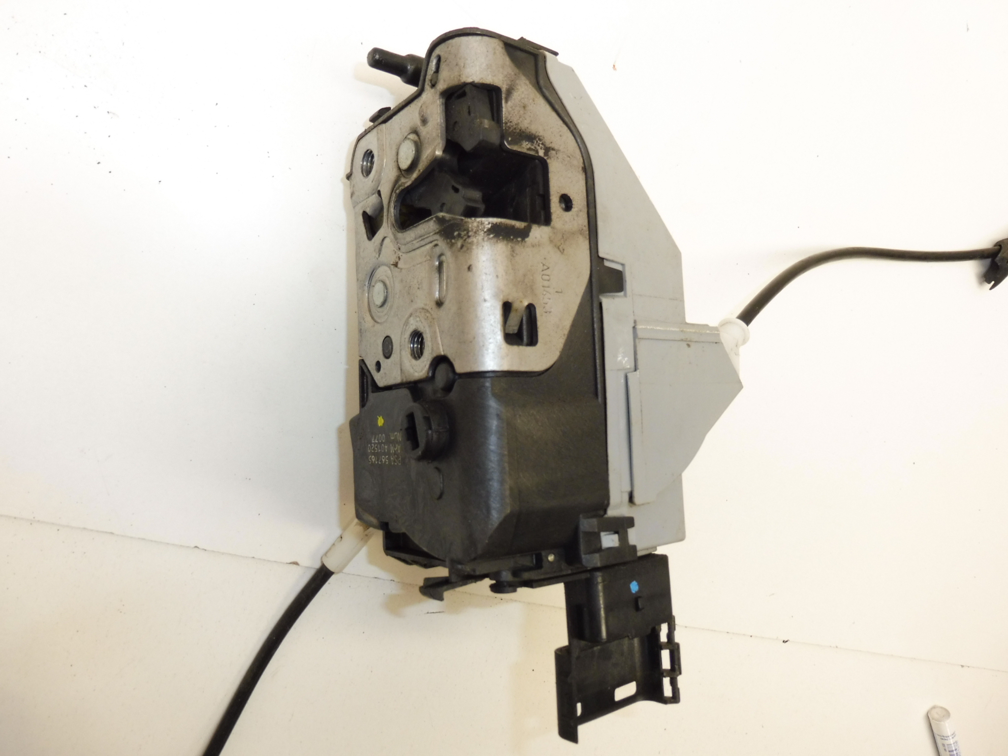 Vasen takaoven lukko Peugeot 308 567165 A01520 9800617580 9137N2