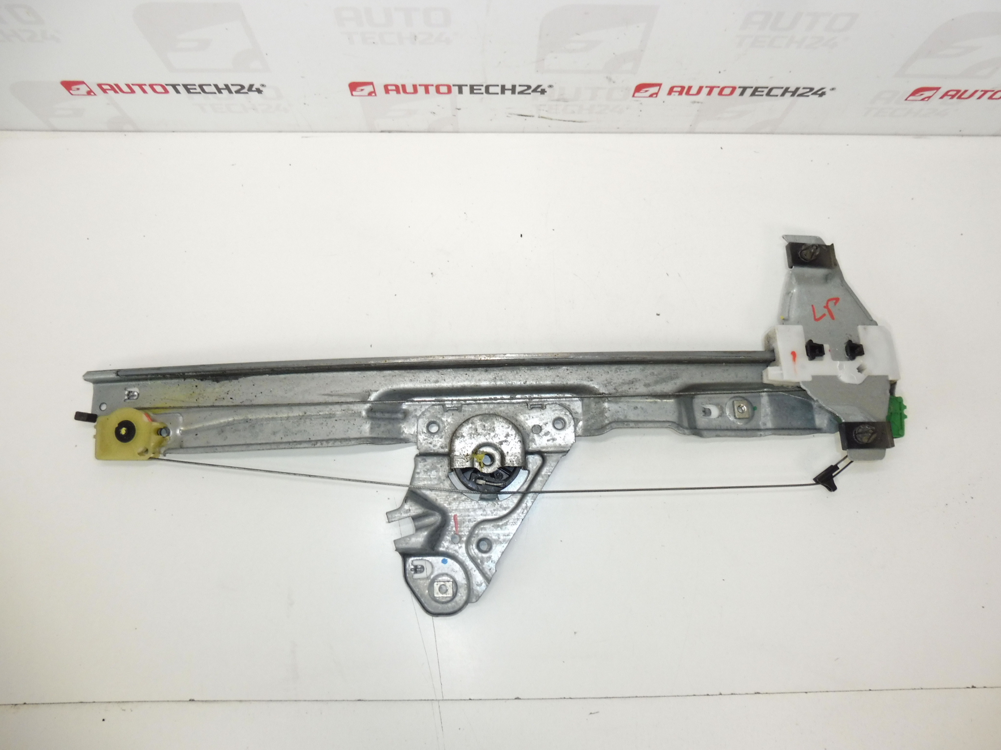 Peugeot 308 vasemman ikkunan käämitysmekanismi 9658927080 9221CW