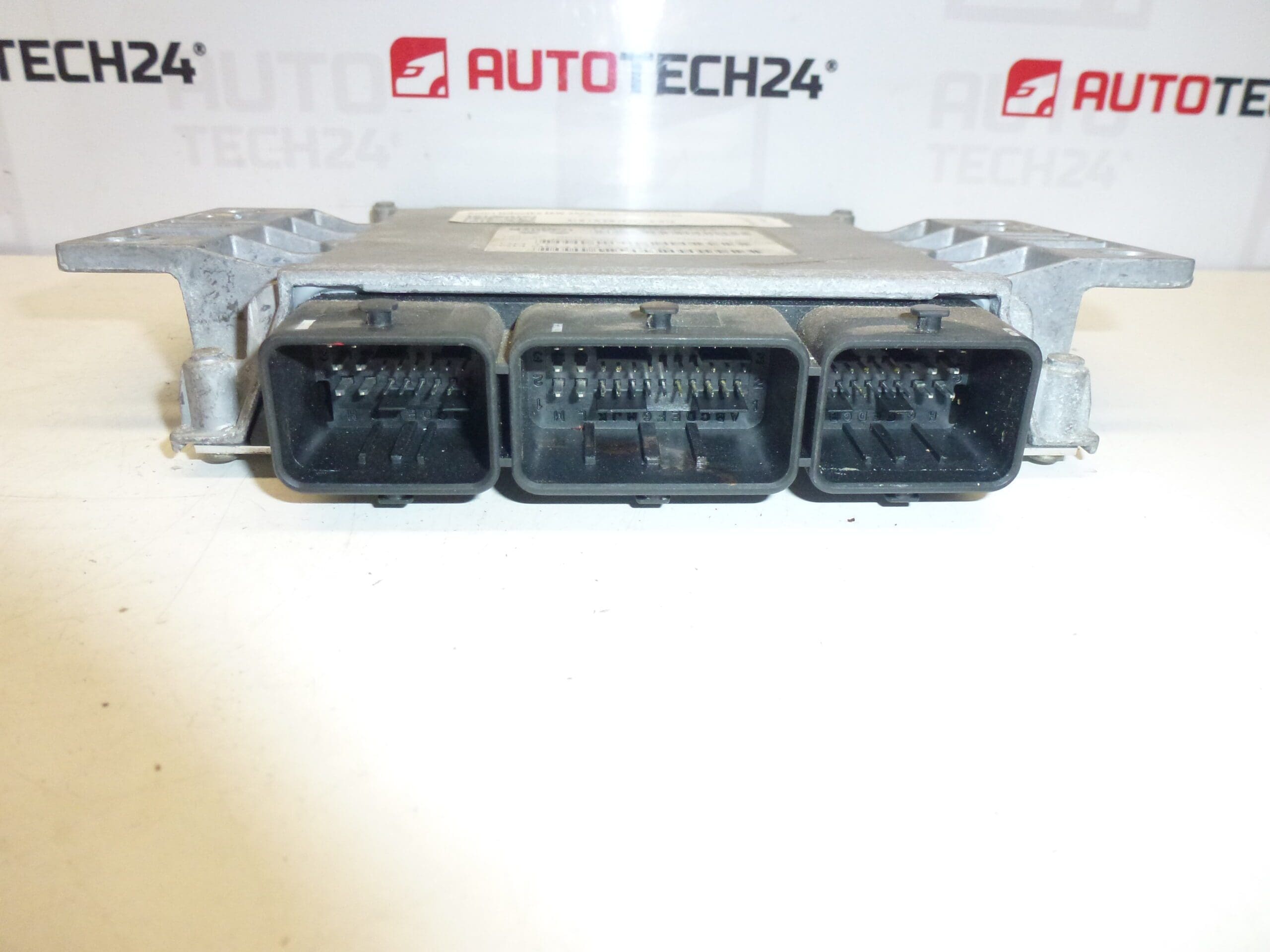 IAW 48P2.31 ohjausyksikkö 9642606280 9645279980 - Image 2