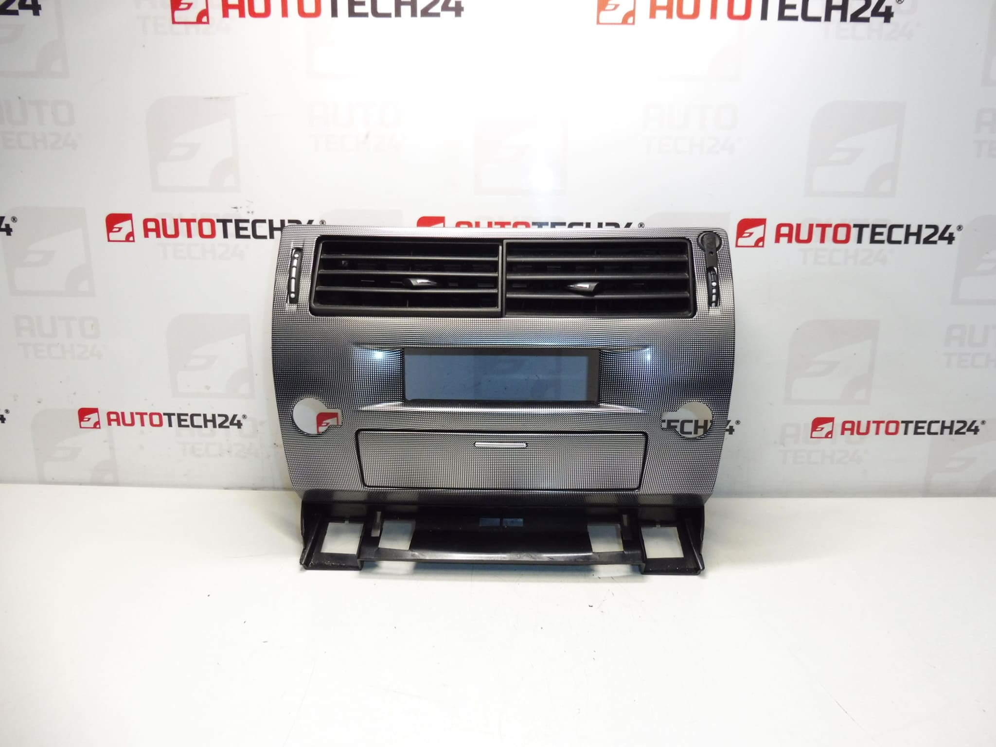 Tuuletusaukkojen keskus Citroën C4 9646338277 8212YK