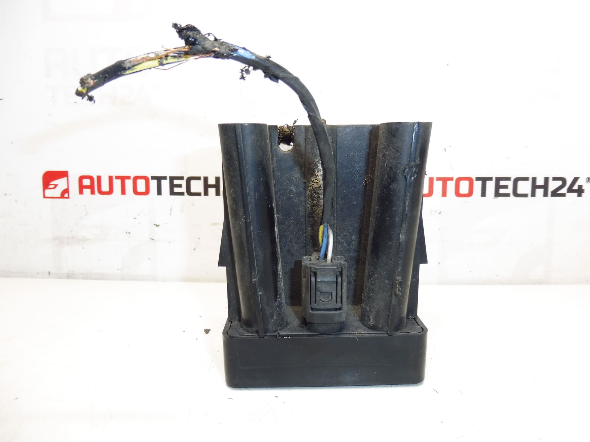 AFIL anturi 4 Citroën Peugeot 9659847480 6590W1 - Image 2