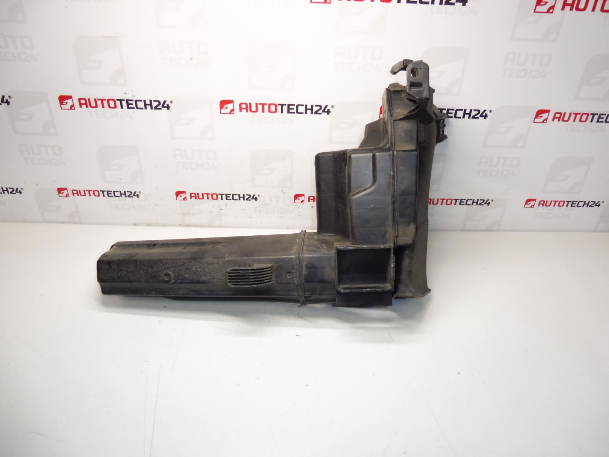 Ilmanottoresonaattori 1.4 VTI 70 kW 8FS Citroën Peugeot 9683339380 1436Q7