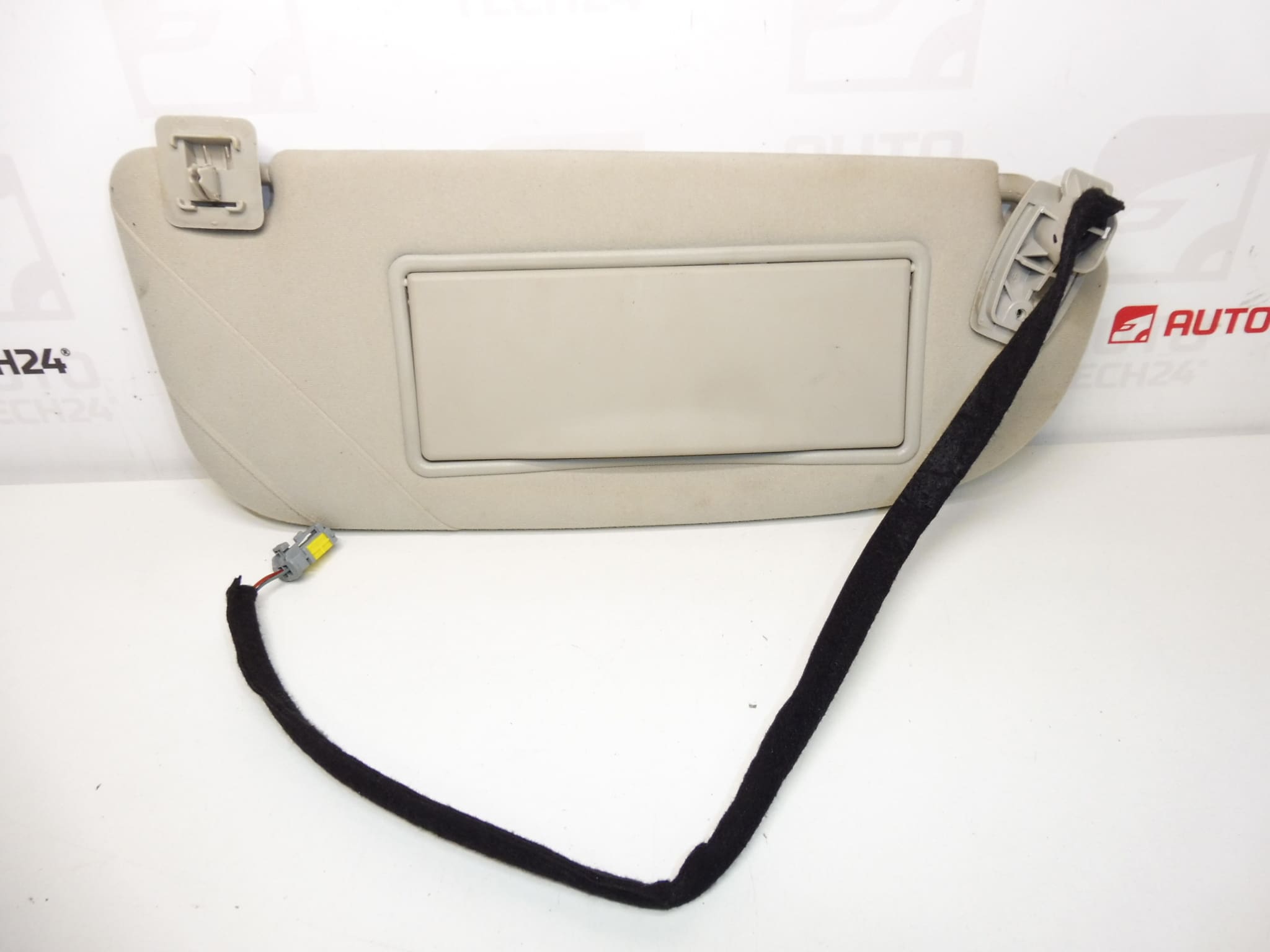 Oikea aurinkosuoja Peugeot 307 CC 8143HH - Image 2