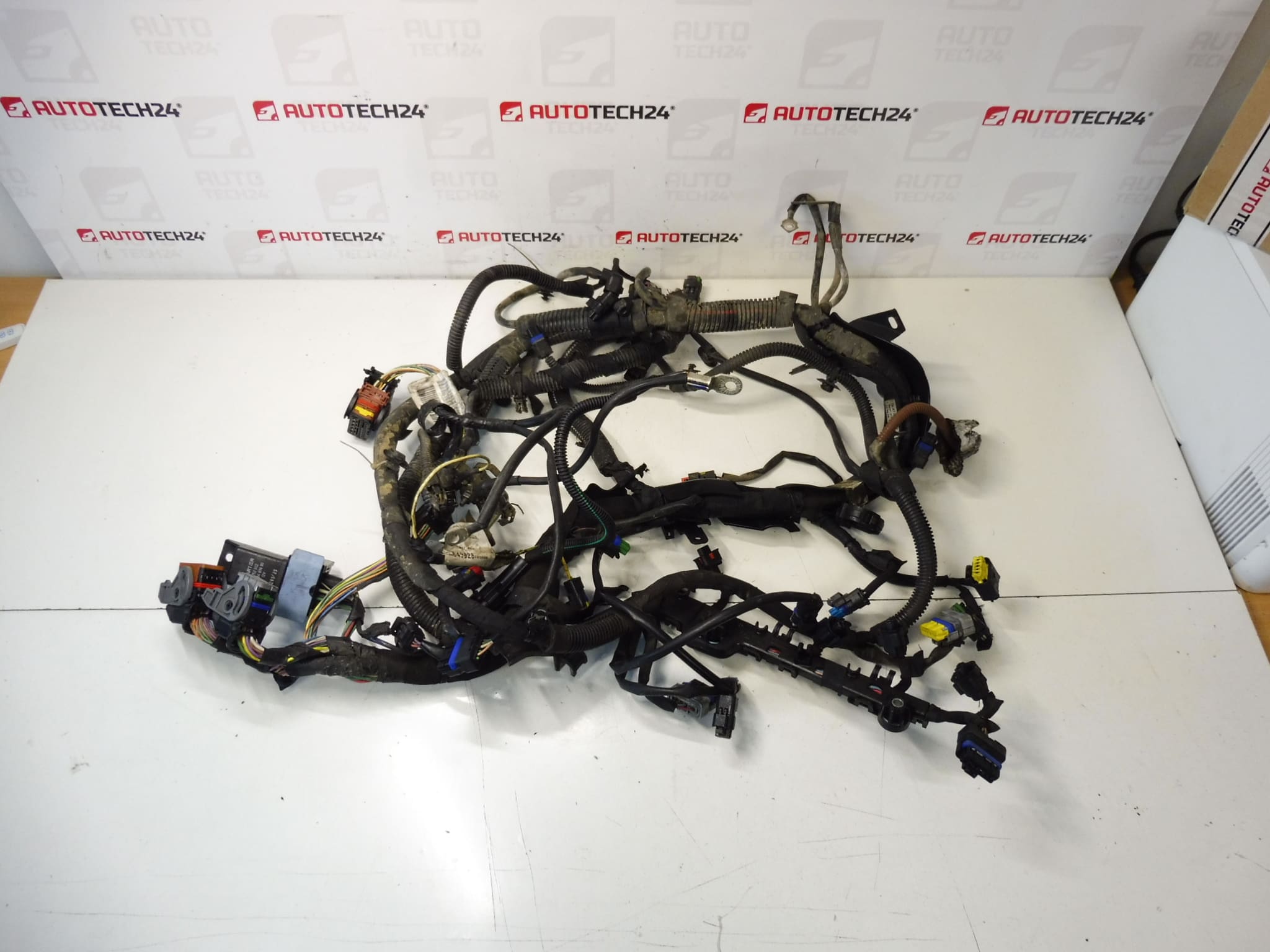 Citroën Peugeot 1.6HDI -paketti 9664740580 6569TQ