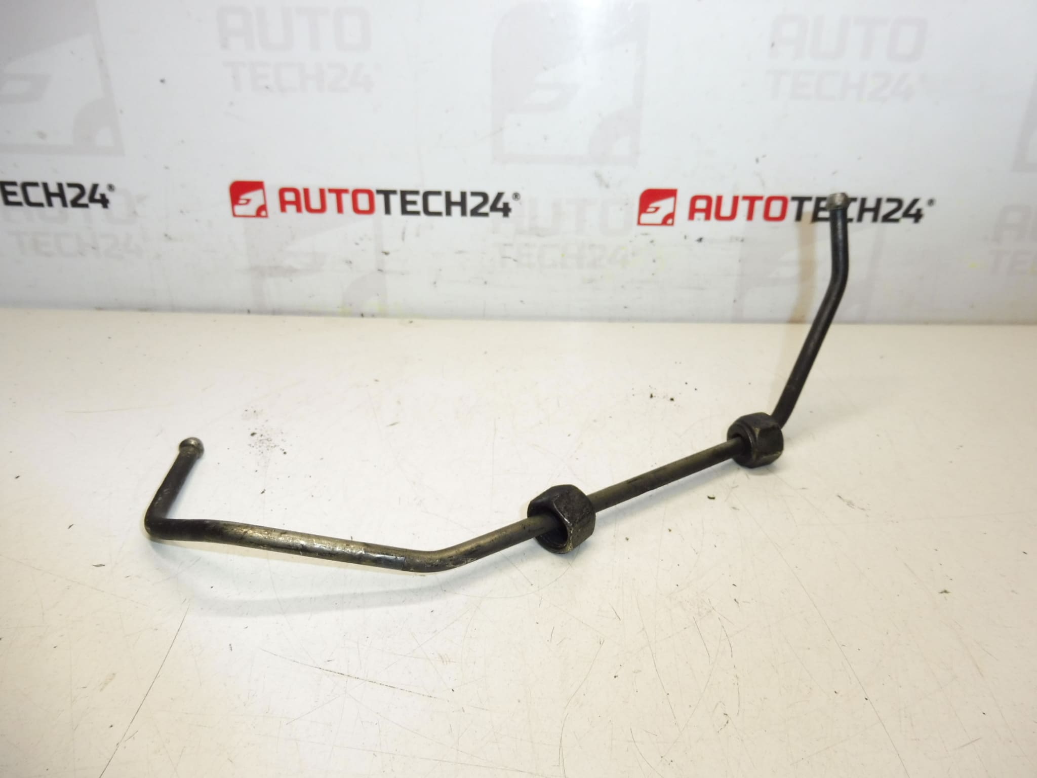 Poistoputki Citroën Peugeot 1570J4 pumppuun - Image 2