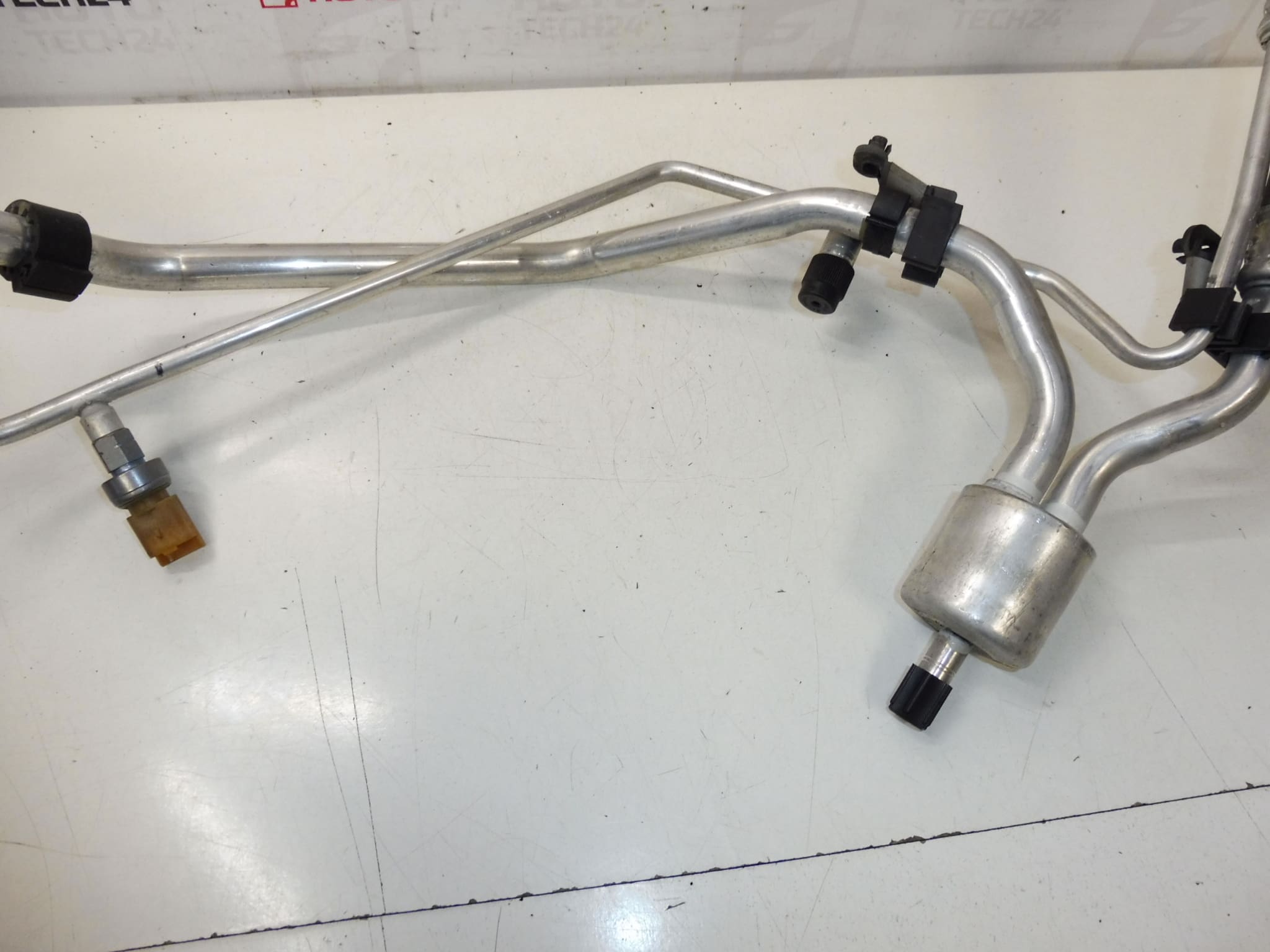 Ilmastointiputki Citroën Peugeot DS 9670651880 6477Z9 - Image 2