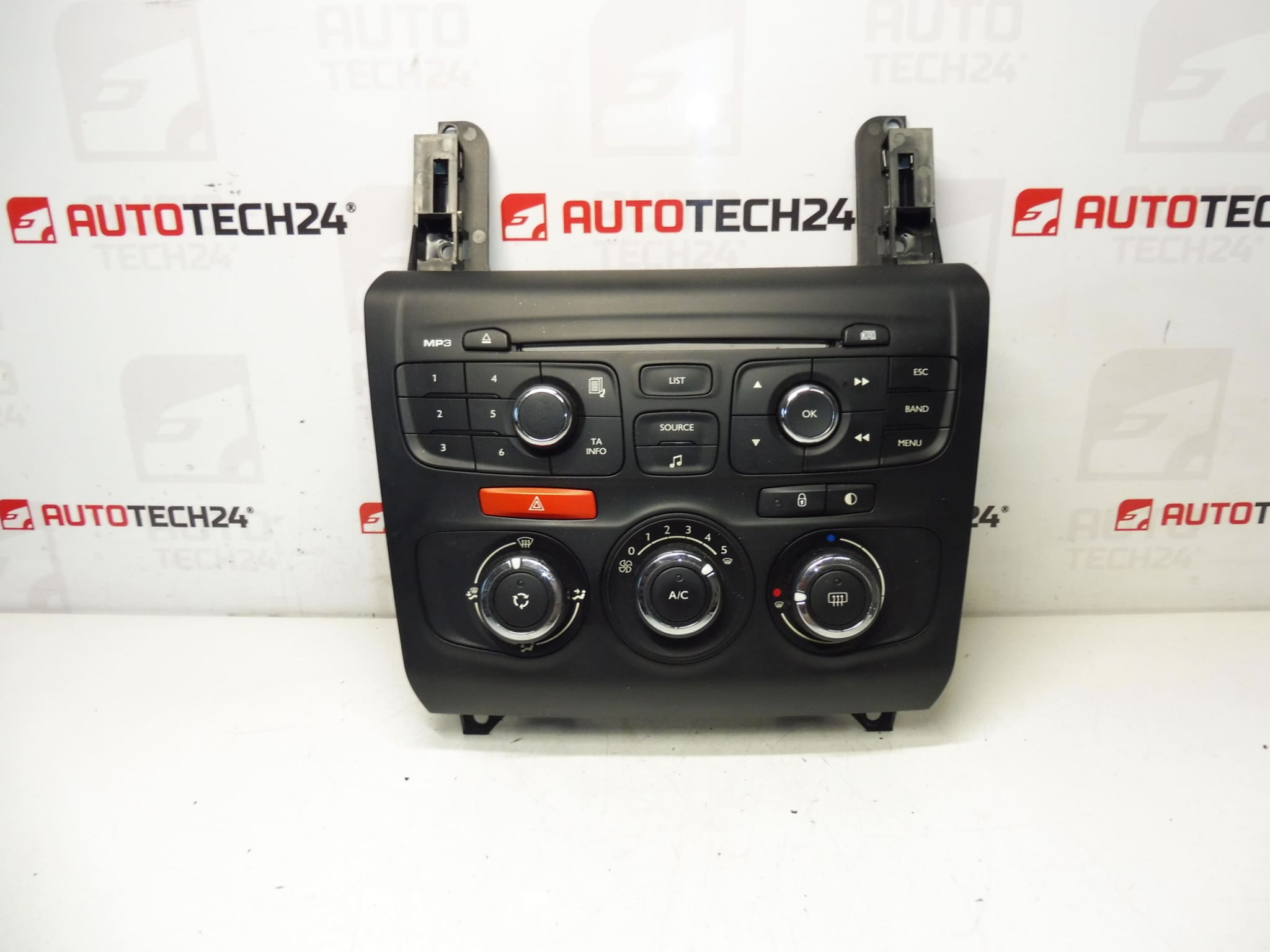 Monitoimipaneeli Citroën C4 II 9666395977 6155HR