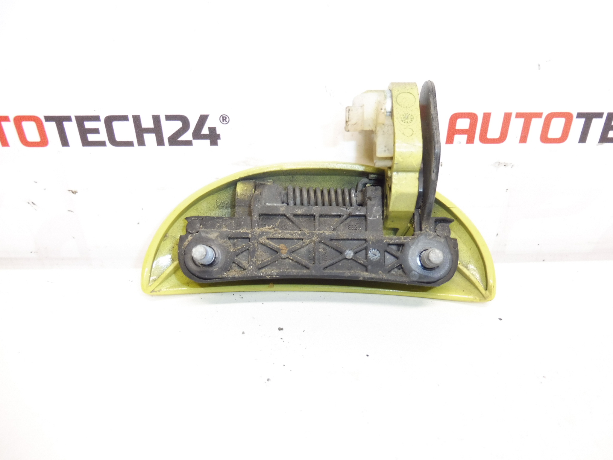 Oikean etuoven kahva KBL Citroën C1 Peugeot 107 9101AH