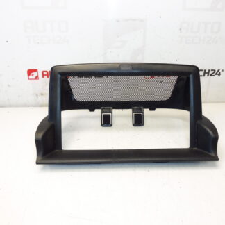 Navigaation näytön suojus Peugeot 307 9634504877 8209G6