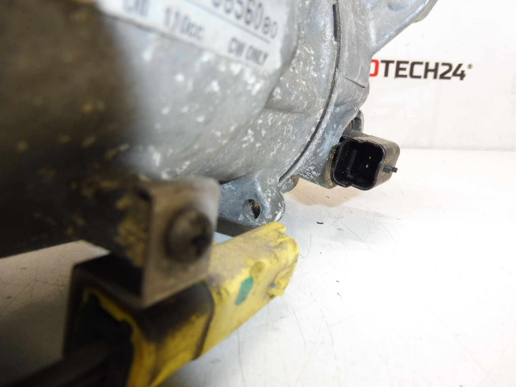 Ilmastointilaitteen kompressori Sanden SD6C12 1367 Citroën Peugeot 9678656080 - Image 2