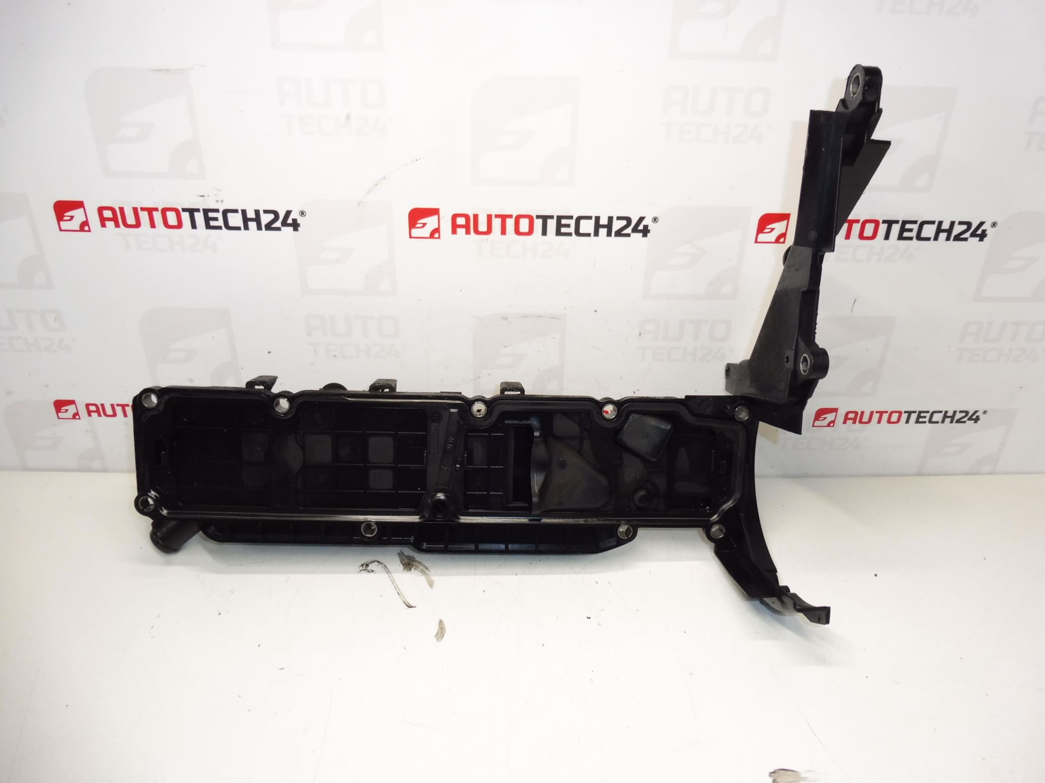 Venttiilikansi 1.6 HDI 8V 9688939180 0248S0 - Image 2