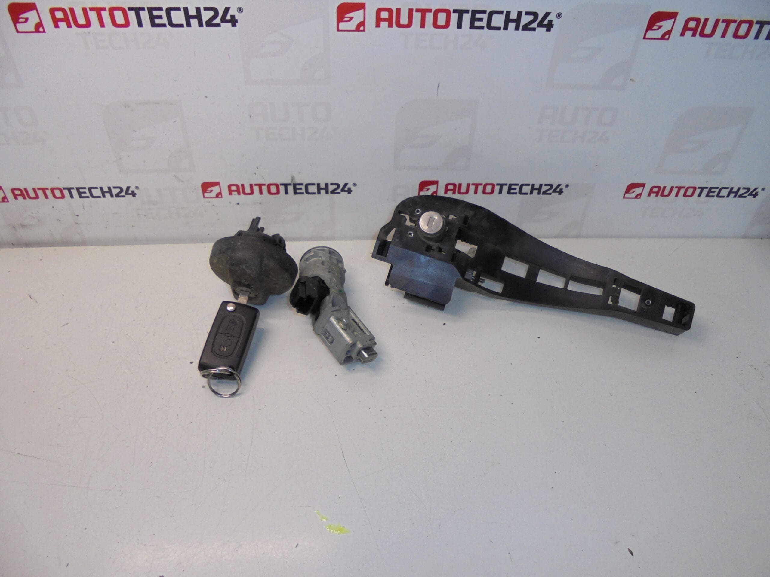 Citroën C2 C3 Lukkojen sarja 4162FP 4162EA