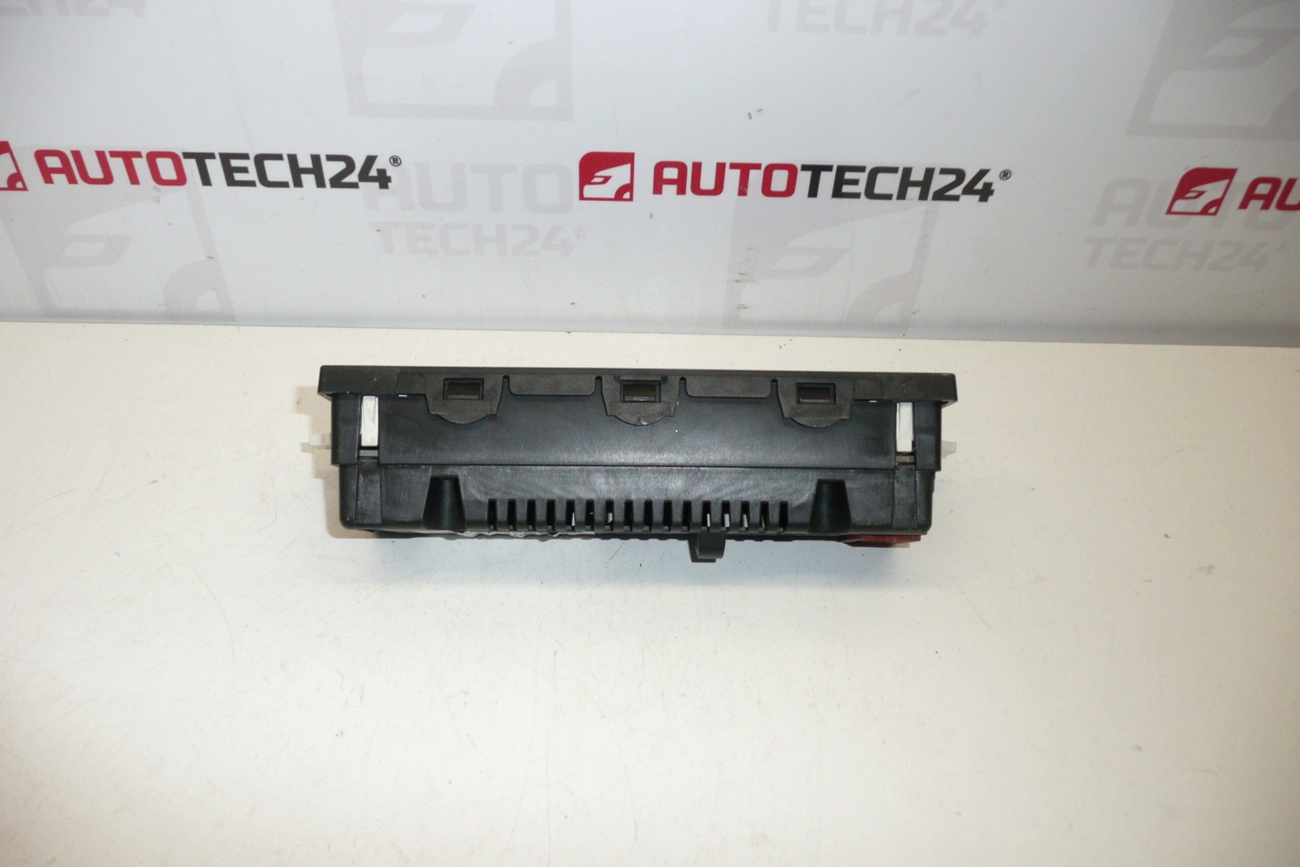 Citroën C2 C3 tietokoneen radionäyttö 96597970XT 6155EX - Image 2