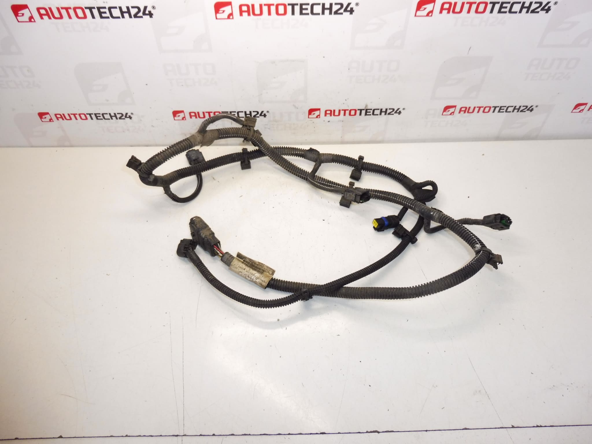 PDC johtosarja takana Citroen C4 Picasso 9659517080 6575Y4