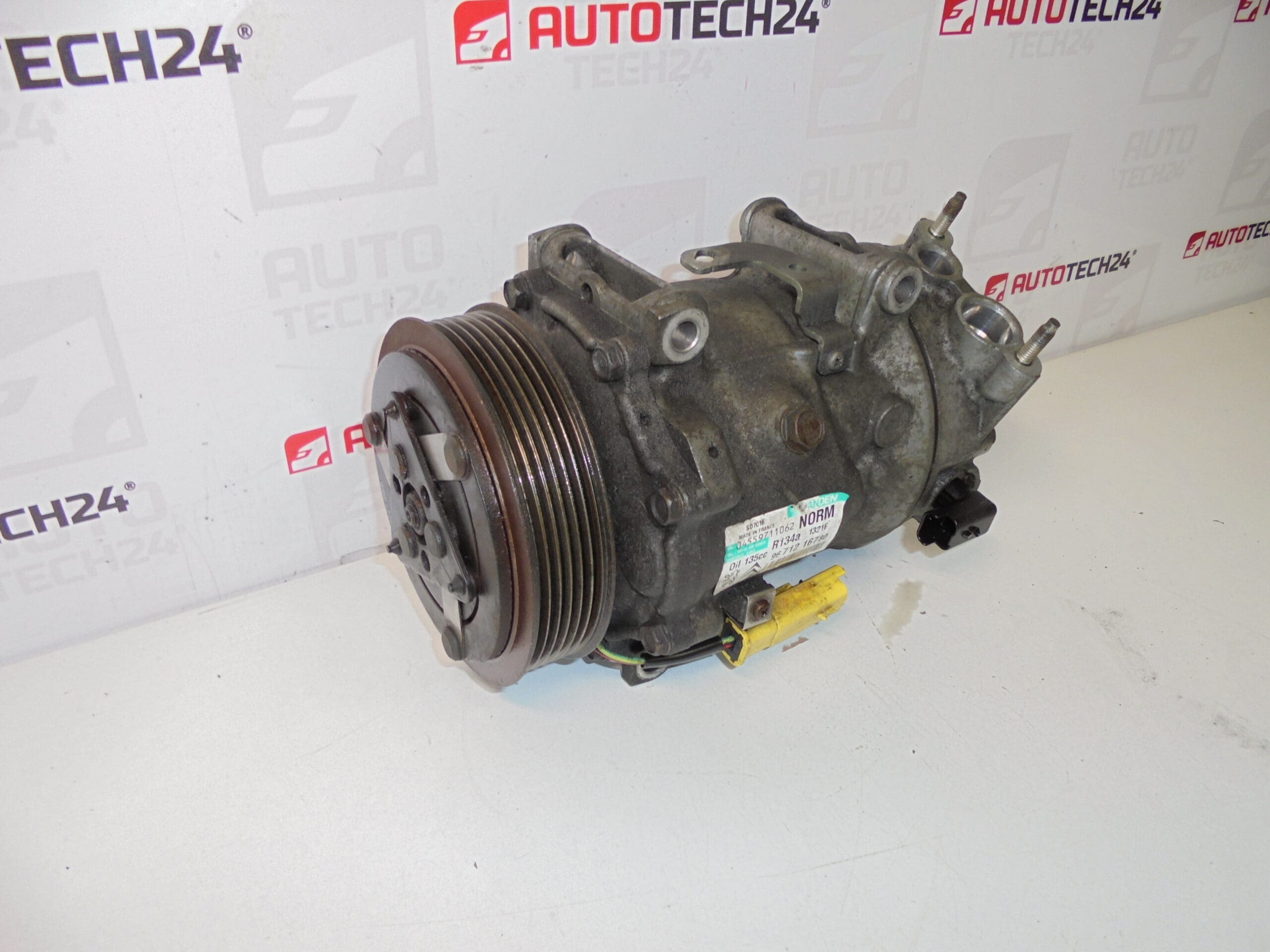 Ilmastointikompressori Sanden SD7C16 1321F 9671216780 9825868180 648734