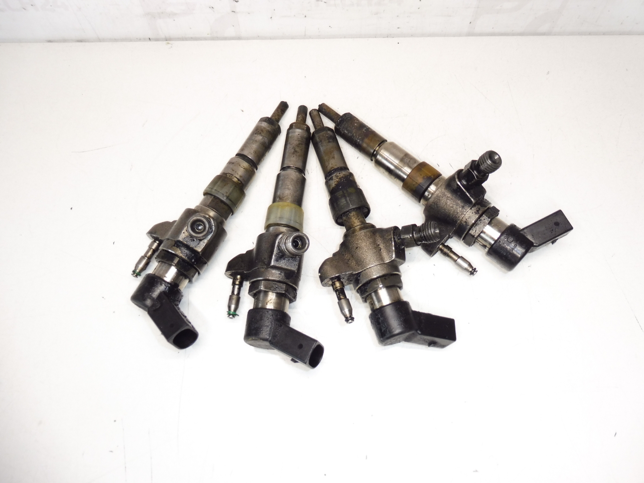 Ruiskutussarja SIEMENS CONTINENTAL 1.6 e-HDI 9674973080 9802448680 1980ER