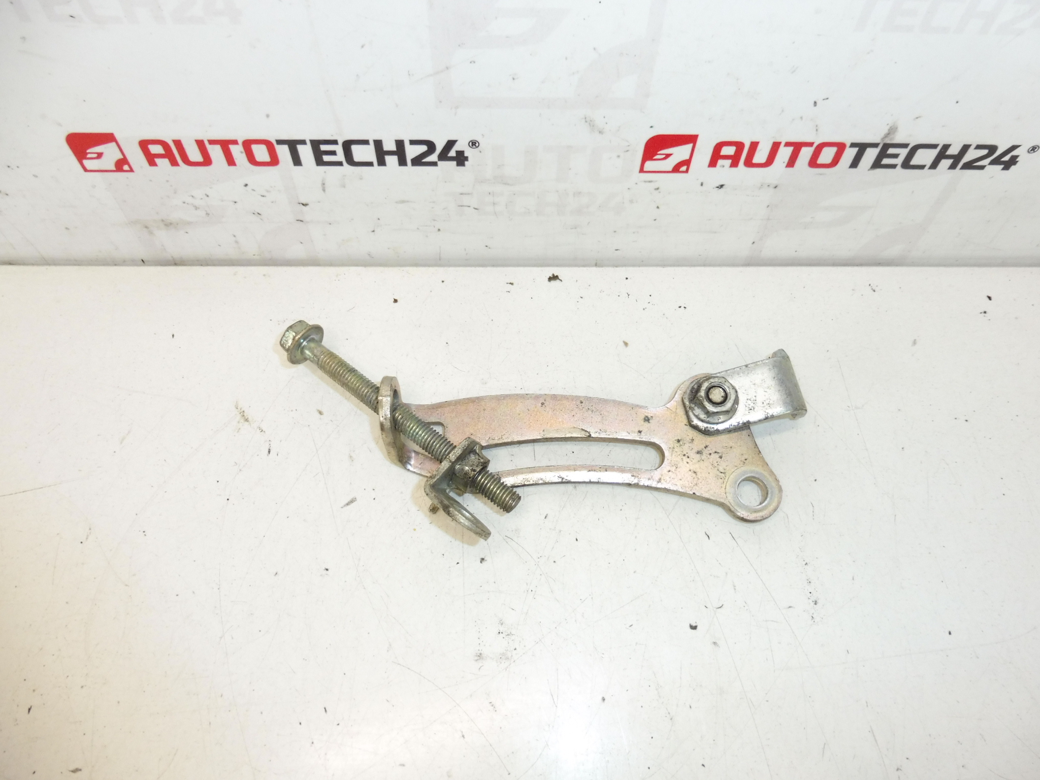 Hihnan kiristin Citroën C1 Peugeot 107 128143 5708A0 6822QX