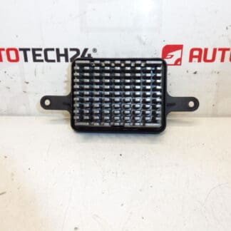 Peugeot 3008 5008 lämmittimen tuulettimen ohjausmoduuli P7708004 6441CQ
