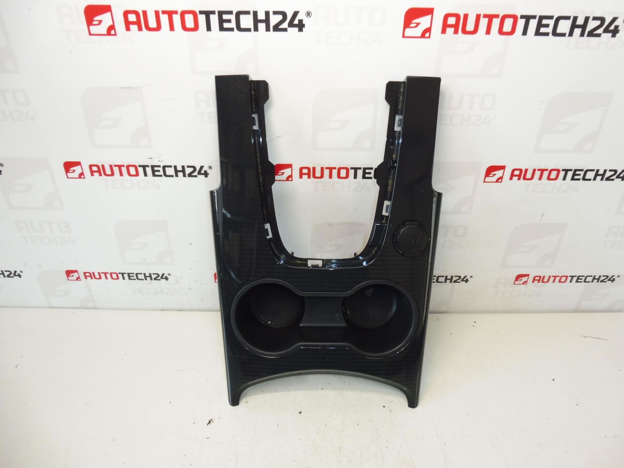 Vaihteistopaneeli Peugeot 3008 5008 98071852YC 9807185277