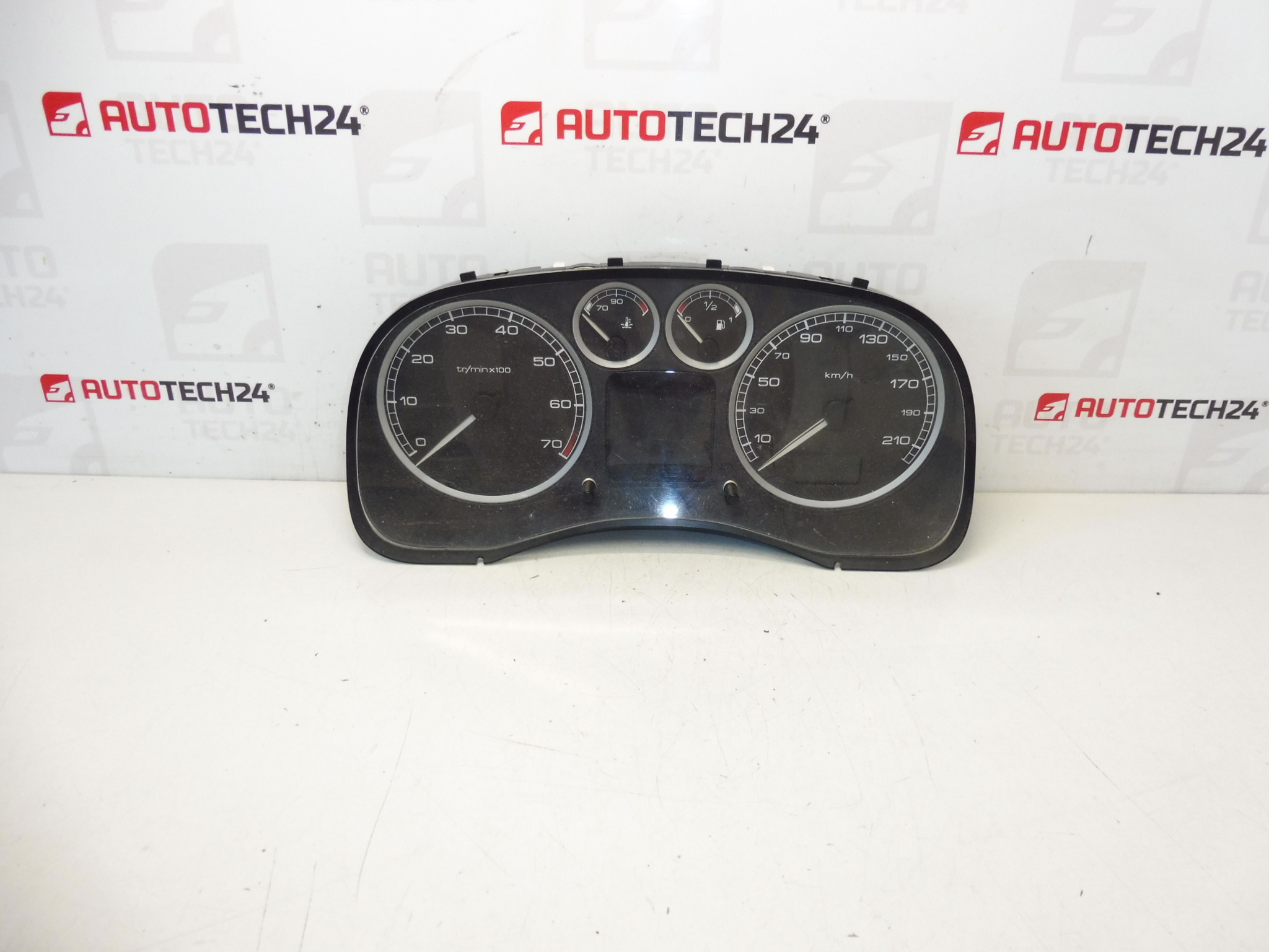 Nopeusmittari Peugeot 307 9645768480 6103F7