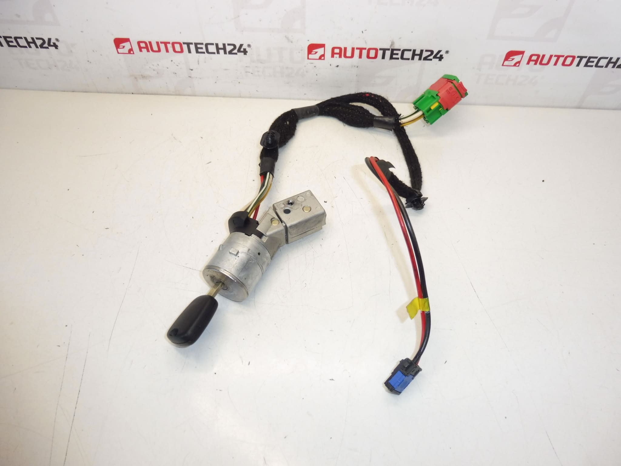 Kytkinlaatikko 1 avain Peugeot 307 4162AS