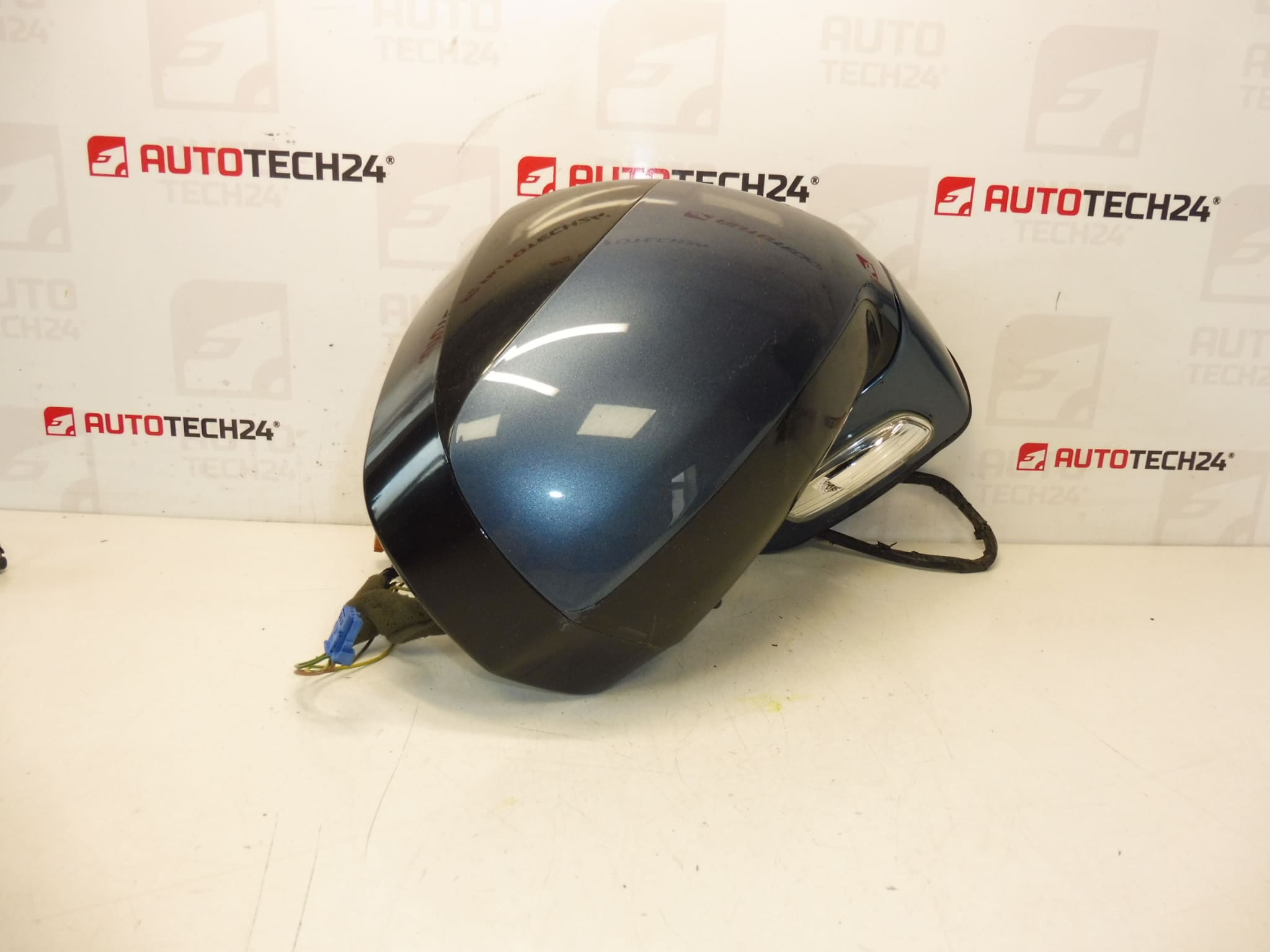 Oikea peili KGQC Citroën C4 Picasso 96851525XY 8153VR