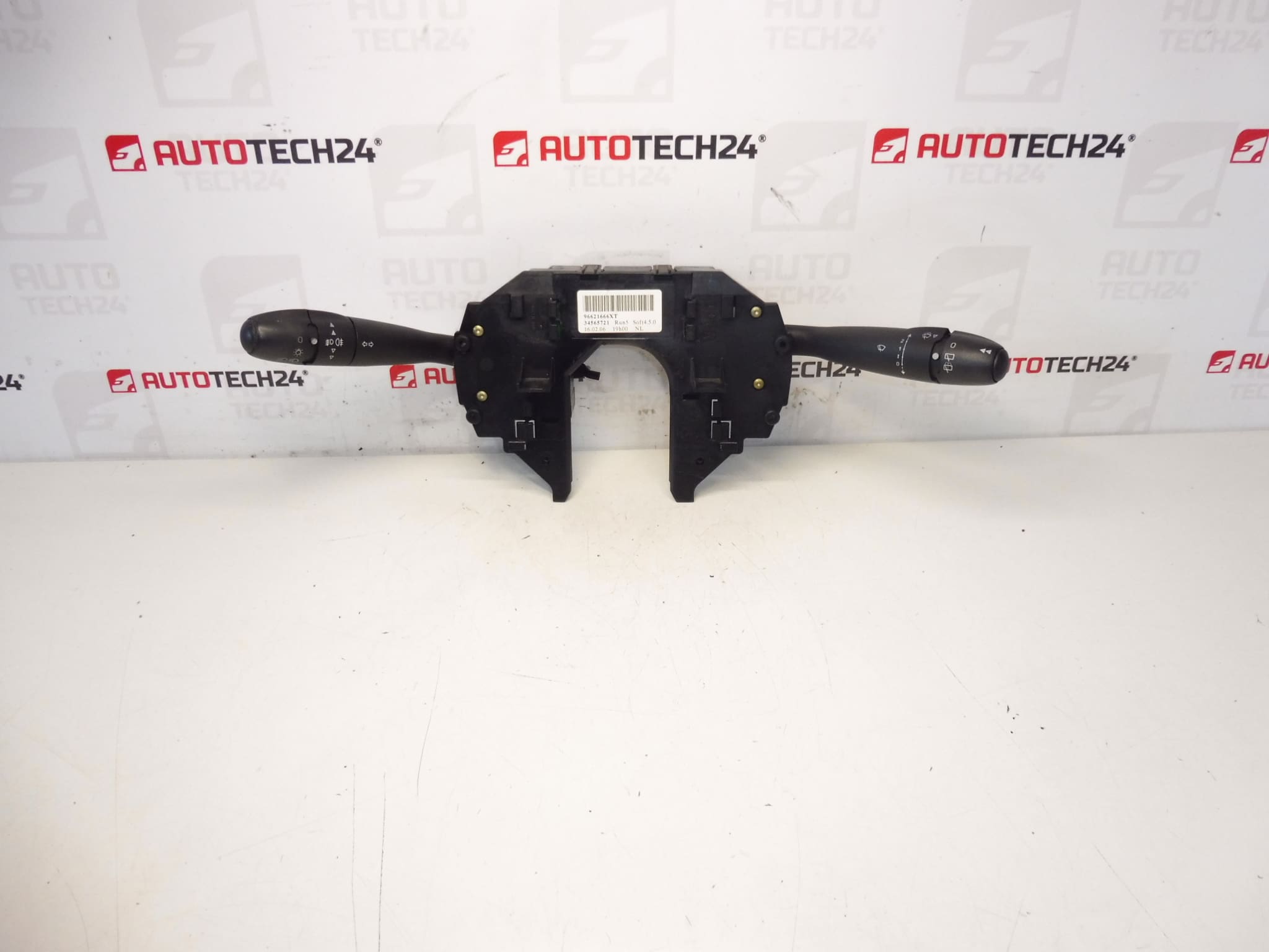 Ajurit Citroën C4 96621666XT 6242HJ 624346