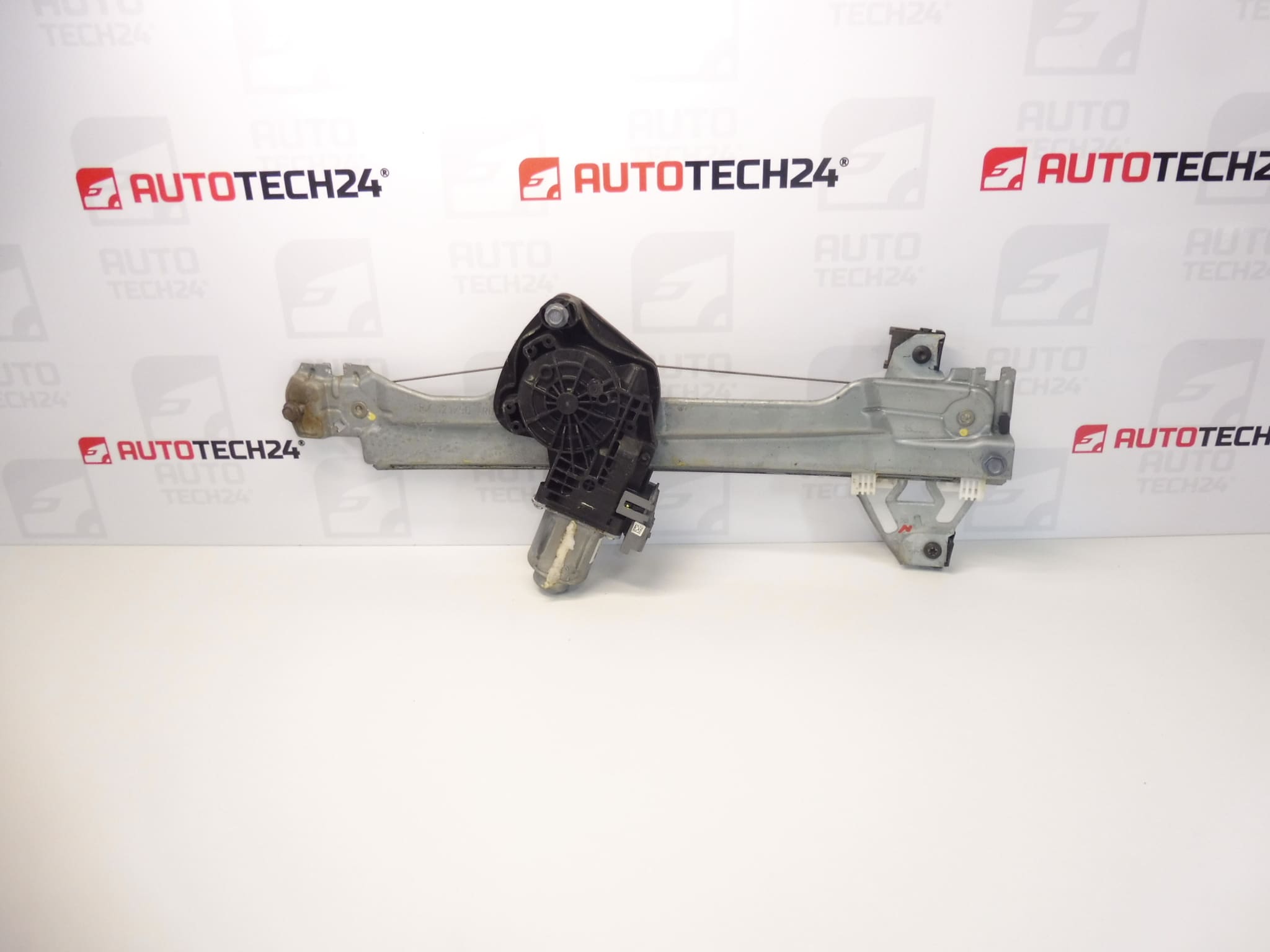 Citroën C4 B7 Oikea takaikkuna Lataa 9820885080 9224H4