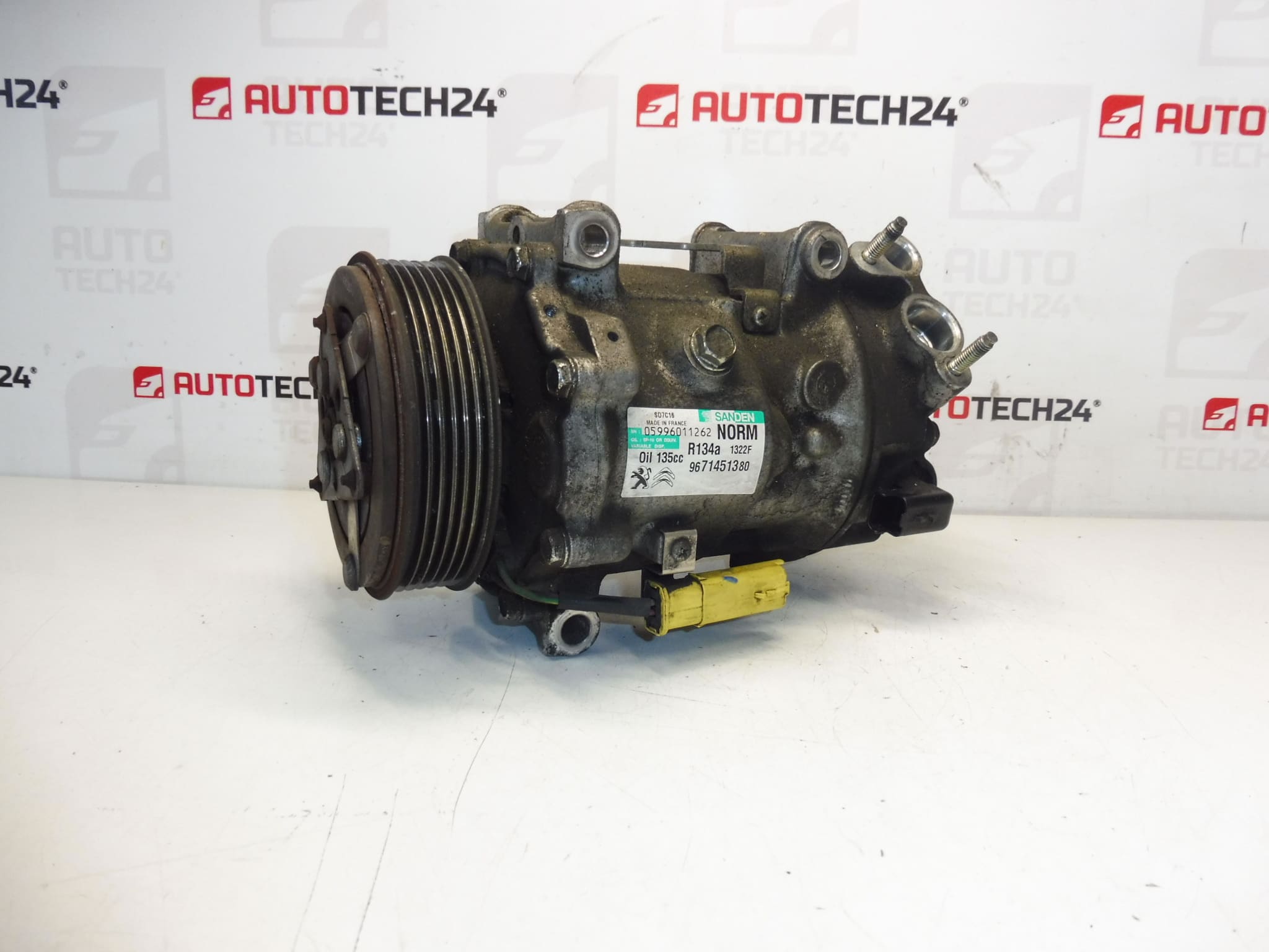 Ilmastointikompressori Sanden SD7C16 9671451380 1322F 6453ZS