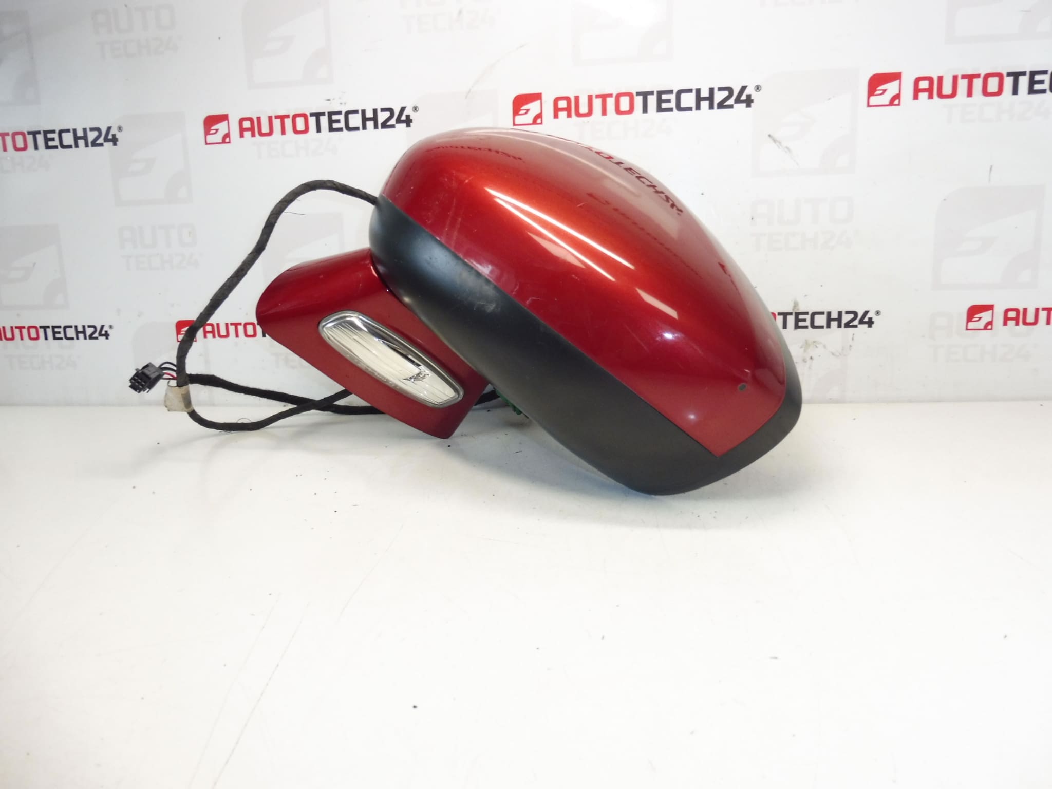 Vasen taustapeili Citroën C4 KKQD 8154EJ