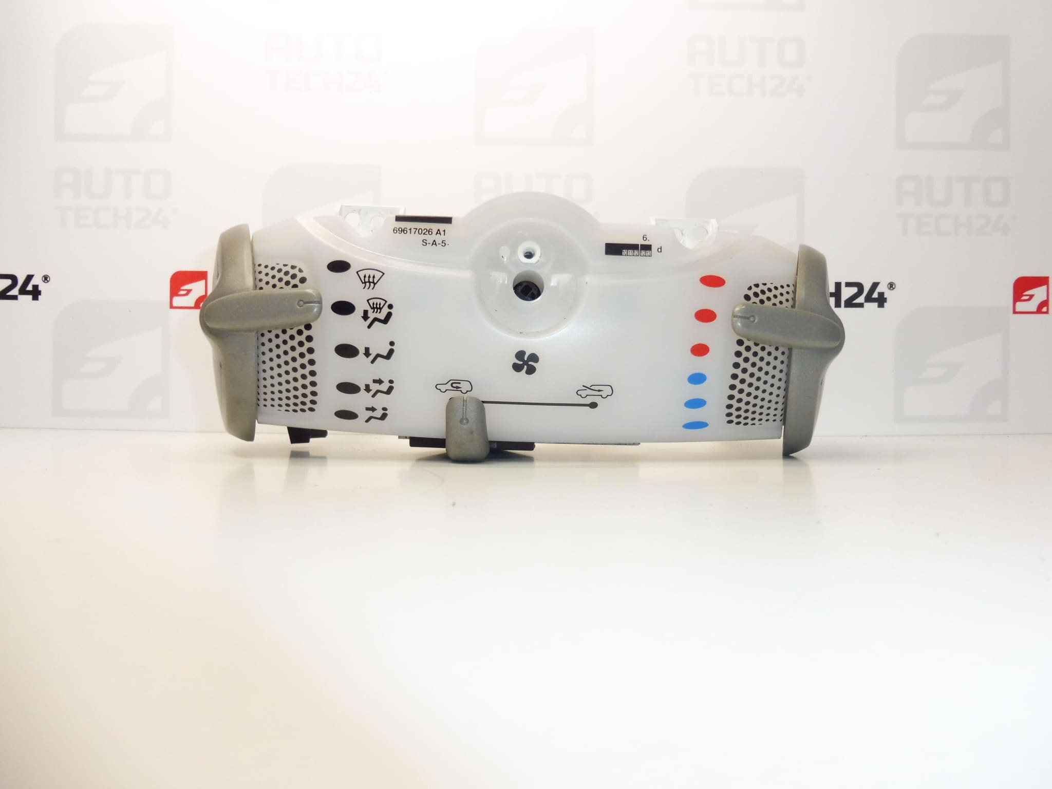 Ilmastoinnin ohjain Citroën Peugeot 55900-0H040 55900-0H020