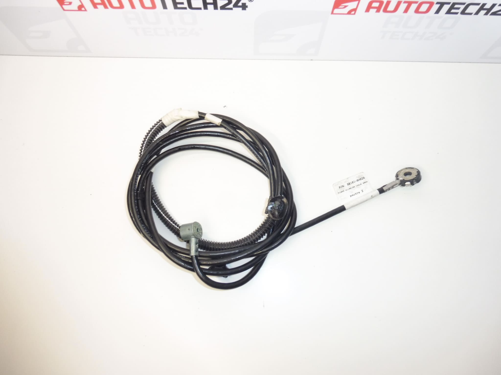 Citroen C1:n ja Peugeot 107:n antennin johtosarja 86101-0H020 B000699880