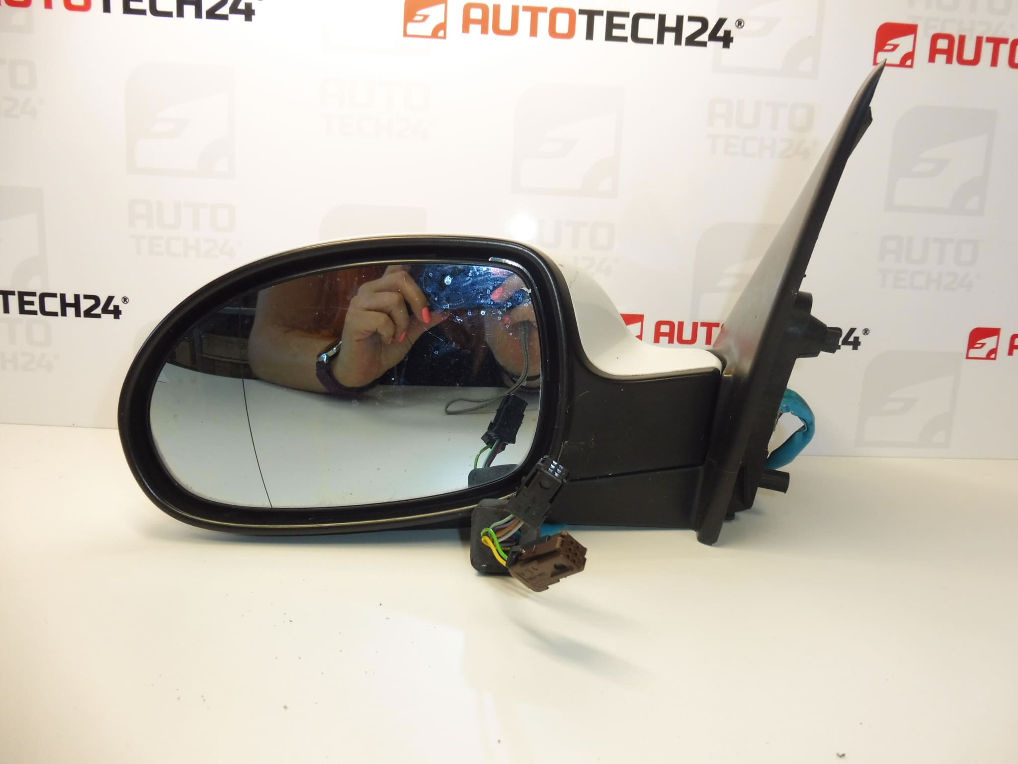 sähköisesti taittuva EWPB 8149WL